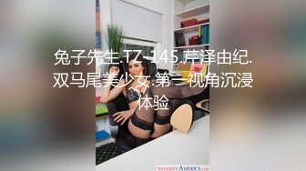 刺激剧情女郎带上全套和几个猛男玩拳击没等打完衣服都给脱光了菊花阴道一起干