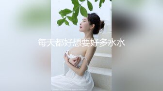 [MP4/ 839M]&nbsp;&nbsp;古风妆风情少妇露脸小奶妈，奶水充足颜值不错玩的嗨，听狼友指挥激情大秀