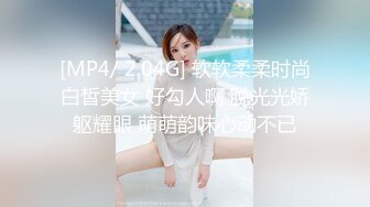 叔叔与侄女吾家有女初长成回眸一笑百媚生