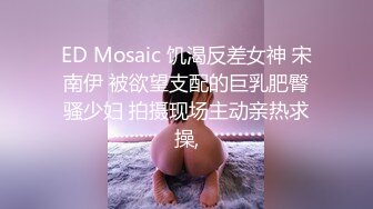 当女友发骚勾引时