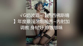 一字马超高颜值的牛仔裤小姐姐，虽然脸上微整过，但确实整得很好很清纯