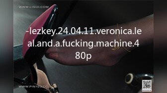 -lezkey.24.04.11.veronica.leal.and.a.fucking.machine.480p