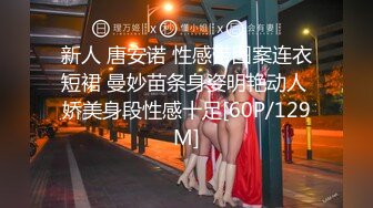 xxxx猥瑣小伙憋壞了飢渴的把氣質漂亮美女按倒激吻69互舔進入瘋狂輸出休息一會美女主動又乾一炮操的美女邊淫叫邊說騷話