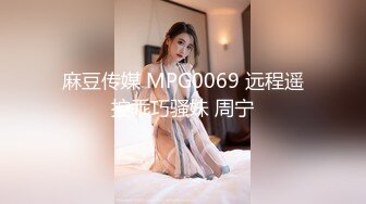 《精选2022云台泄密》真实欣赏数对男女开房造爱~性感骚女被饥渴男抓着双奶疯狂输出~张着大嘴销魂呻吟 (1)